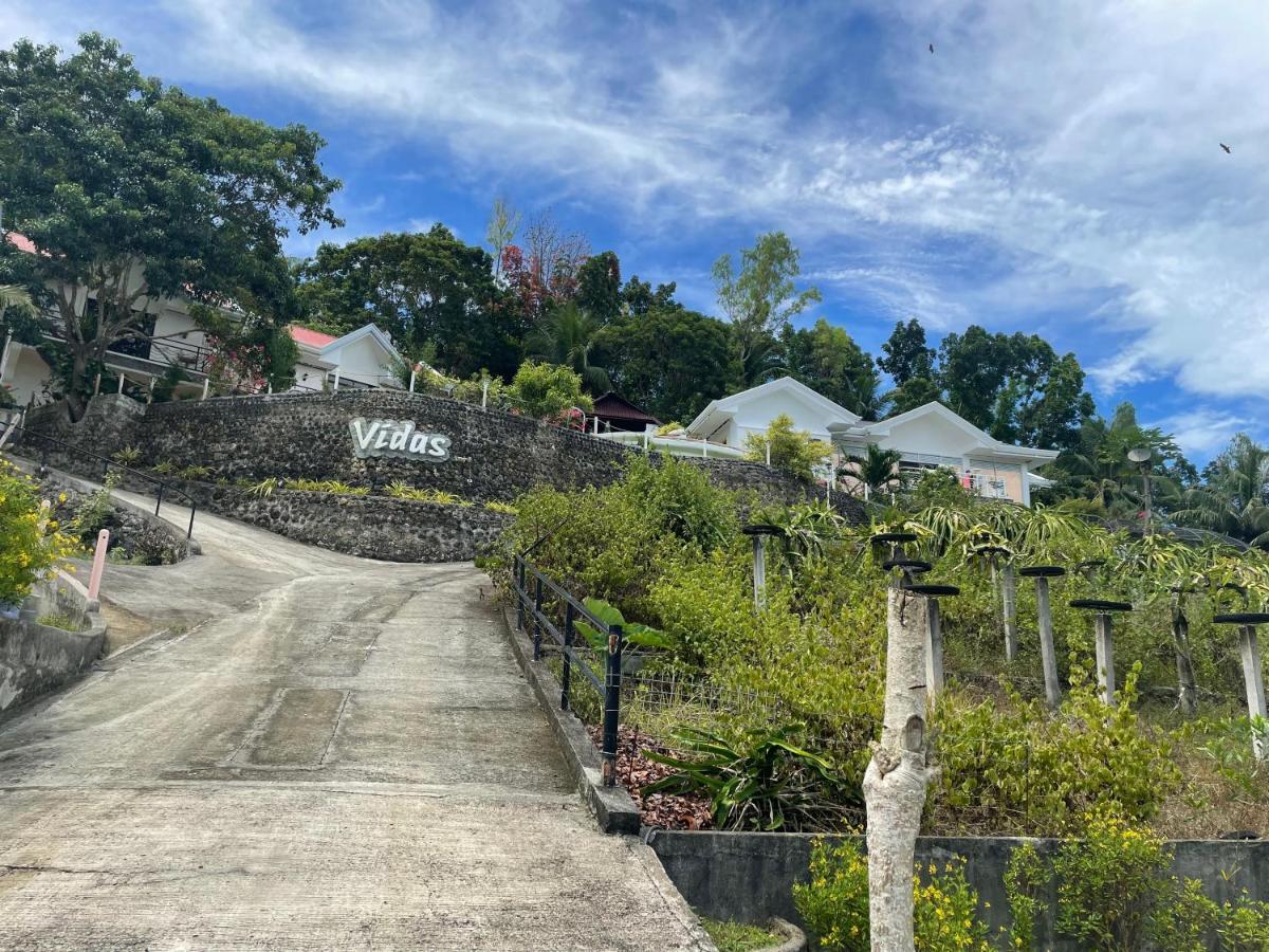 维达斯山斯德 - 保和山林小屋 Baclayon 外观 照片