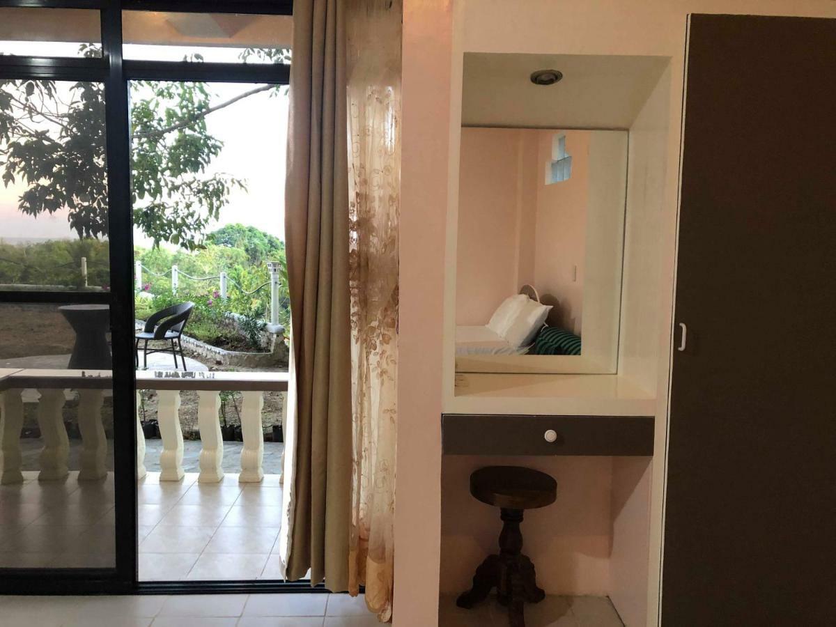 维达斯山斯德 - 保和山林小屋 Baclayon 外观 照片